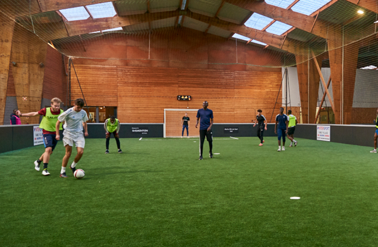 ARTICLES DE FUTSAL / FOOT INDOOR